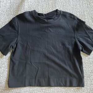 lululemon athletica Black Short Sleeve Tee